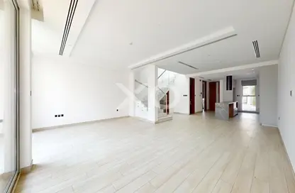 فيلا - 4 غرف نوم - 5 حمامات للايجار في رويال بارك ساوث - منطقة 11 - قرية جميرا الدائرية - دبي