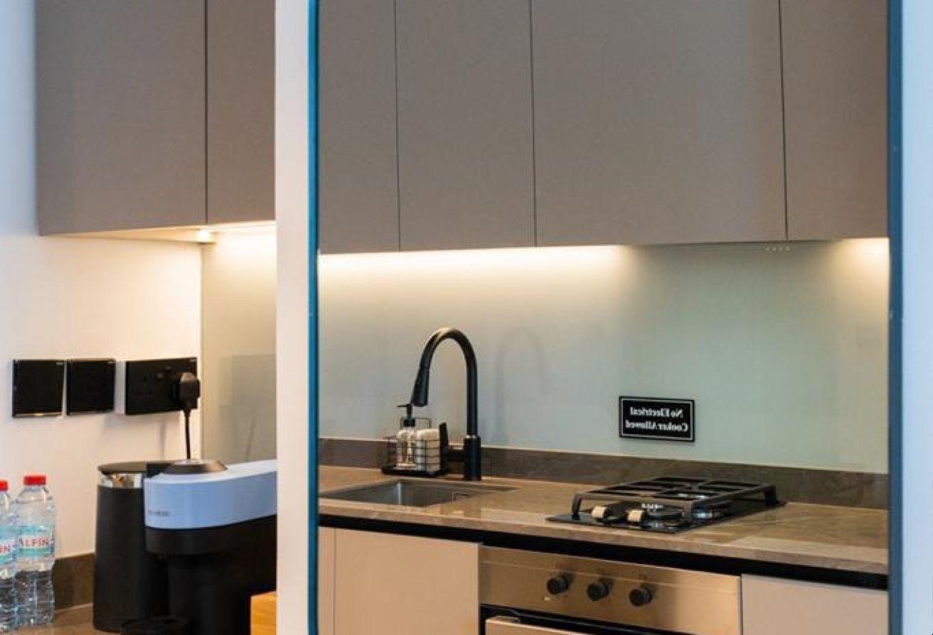 READY TO MOVE IN | FULLY FURNISHED | BIG STUDIO photo 9