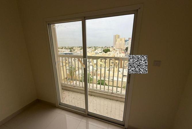 73856673 - Property Image 3