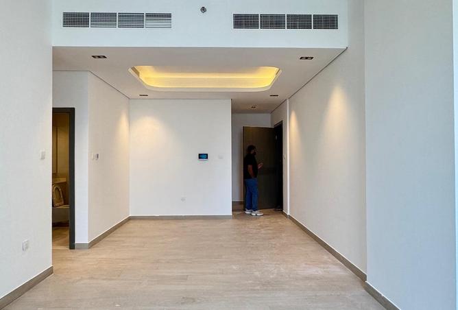 56554321 - Property Image 2