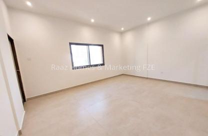 Apartment - 3 - 3 for rent in Zayd Bin Aslam Street - Abu shagara - Sharjah