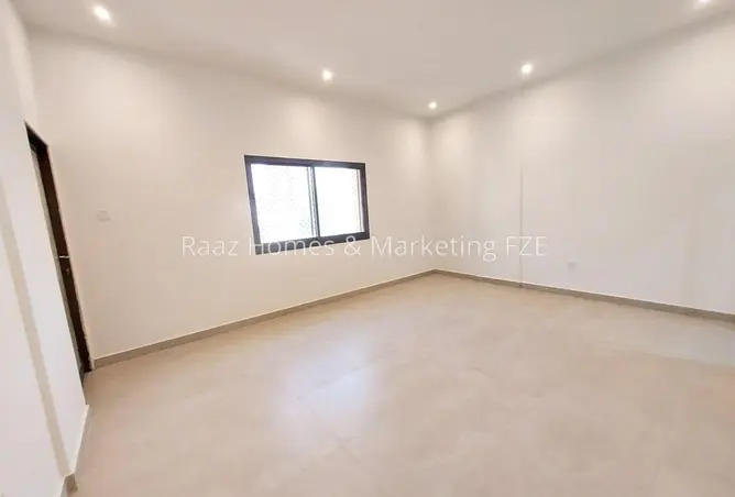 156008086 - Property Image 3