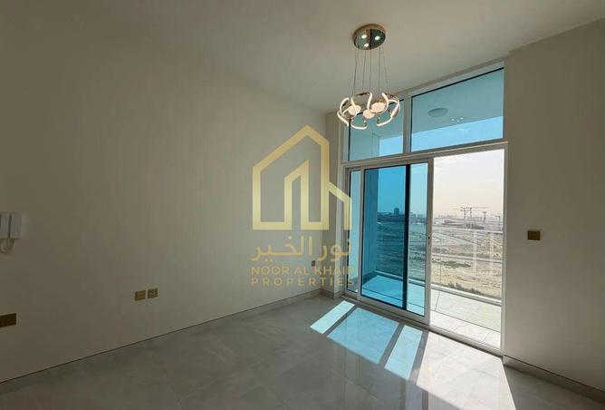 53192070 - صورة العقار 2