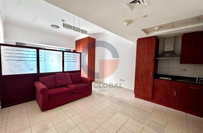 Apartment - Studio - 1 Bathroom for rent in Lake Terrace - JLT Cluster D - Jumeirah Lake Towers - Dubai