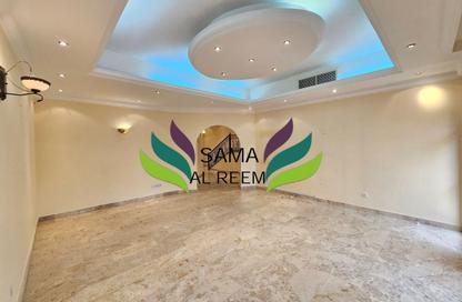 Villa - 3 - 3 for rent in Al Safa 2 - Al Safa - Dubai