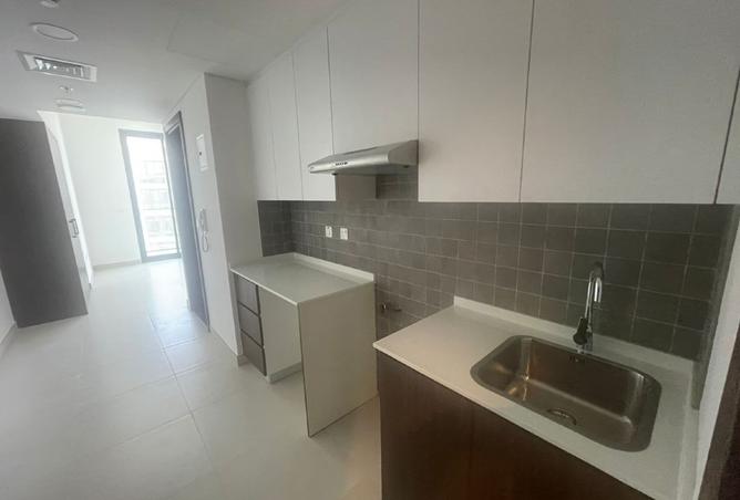 121122474 - Property Image 3