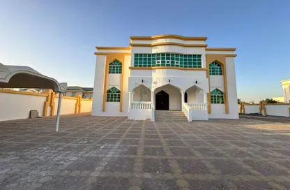 Villa - 5 Bedrooms - 7 Bathrooms for rent in Maadhi - Al Towayya - Al Ain
