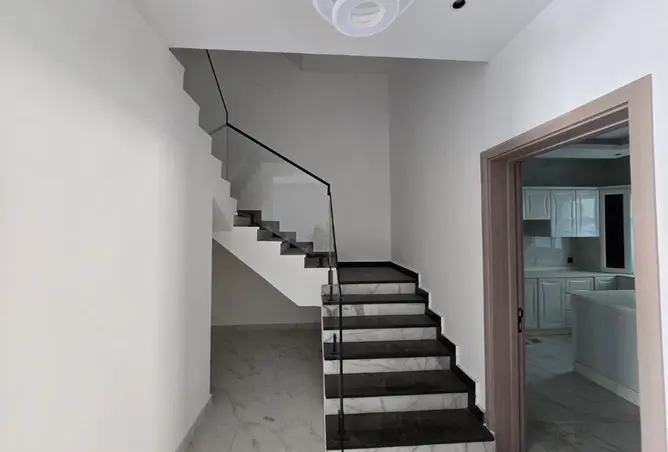 121986853 - Property Image 2