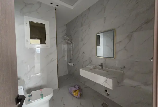 121986853 - Property Image 3