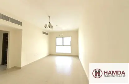 Apartment - 2 Bedrooms - 1 Bathroom for rent in Muweileh Community - Muwaileh Commercial - Sharjah