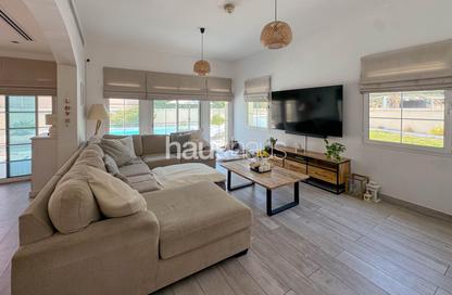 Villa - 2 Bedrooms - 3 Bathrooms for rent in District 9 - Jumeirah Village Triangle - Dubai