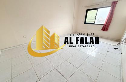 Apartment - 2 Bedrooms - 1 Bathroom for rent in Rolla Square - Rolla Area - Sharjah