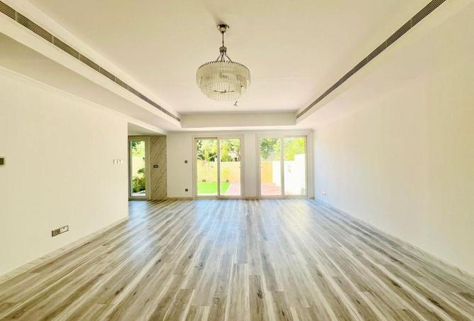 67832445 - صورة العقار 3