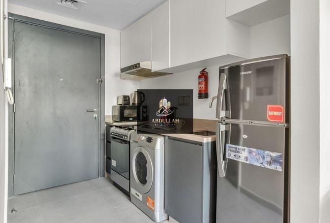 84076813 - Property Main Image