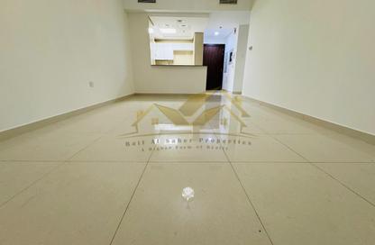 Apartment - 2 - 3 for rent in Jumeirah Garden City - Al Satwa - Dubai