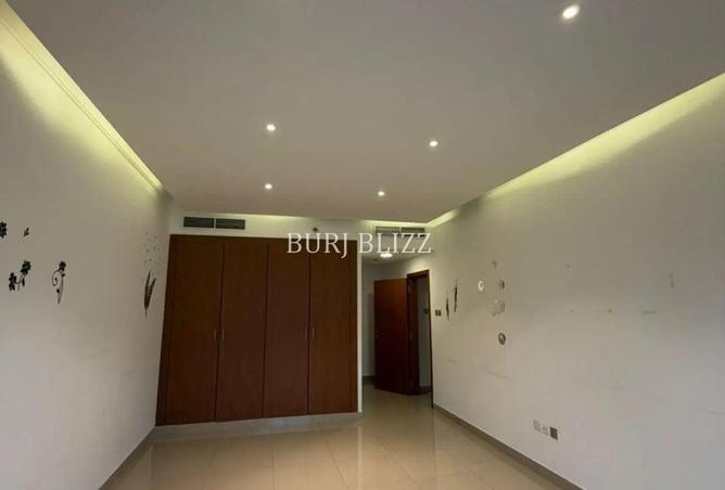 74619729 - Property Image 2