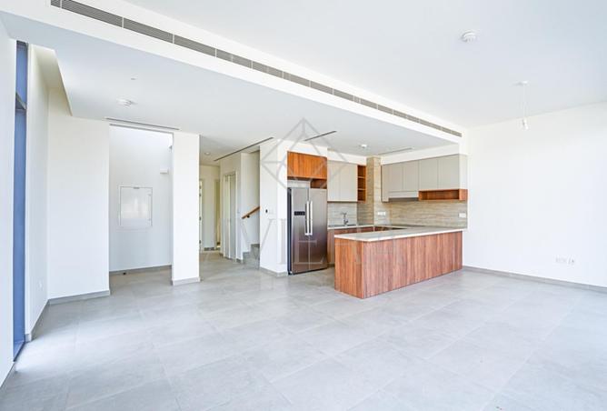 73843348 - صورة العقار 3