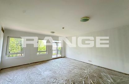 Apartment - 3 Bedrooms - 4 Bathrooms for rent in Shakespeare Circus 3 - Shakespeare Circus - Motor City - Dubai