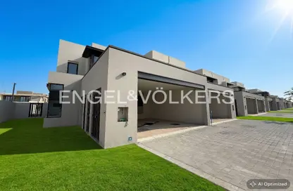 تاون هاوس - 3 غرف نوم - 4 حمامات للبيع في قرية جبل علي - جبل علي - دبي