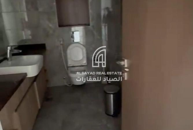 113280304 - Property Image 2