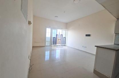 Apartment - Studio - 1 Bathroom for rent in Fire Station Road - Muwaileh - Sharjah
