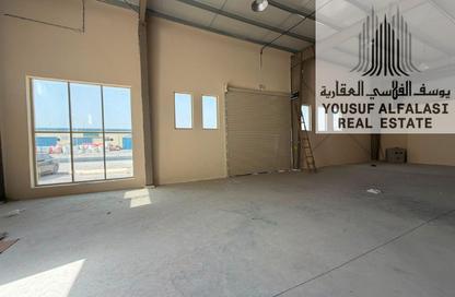 Warehouse - Studio - 7+ Bathrooms for rent in Umm Dir - Umm Al Quwain