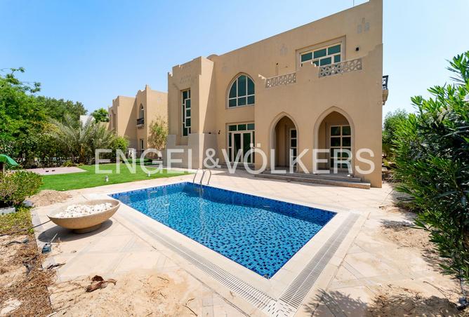 74247605 - الصورة الرئيسية للعقار