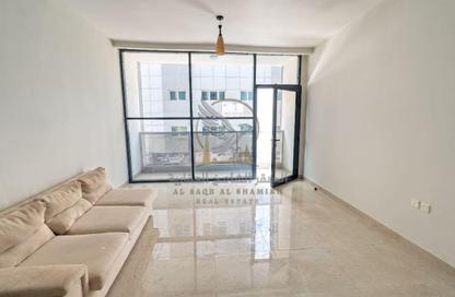 Apartment - 1 Bedroom - 2 Bathrooms for rent in Al Khan Corniche - Al Khan - Sharjah Apartment - 1 Bedroom - 2 Bathrooms for rent in Al Khan Corniche - Al Khan - Sharjah