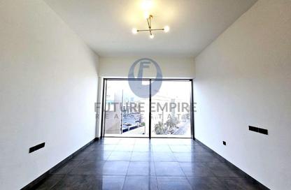 Apartment - 3 Bedrooms - 5 Bathrooms for rent in Lamcy Residence - Oud Metha - Bur Dubai - Dubai
