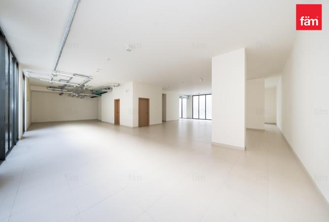 54930403 - صورة العقار 2