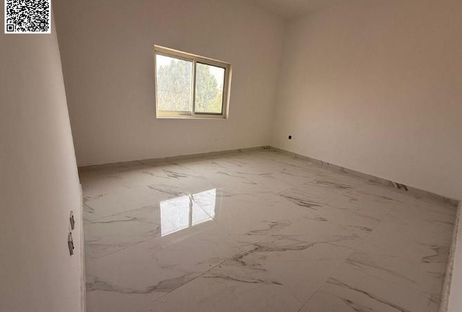 61302210 - Property Image 2