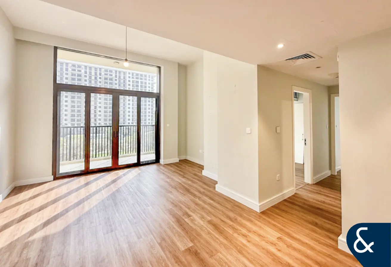 136993465 - Property Main Image