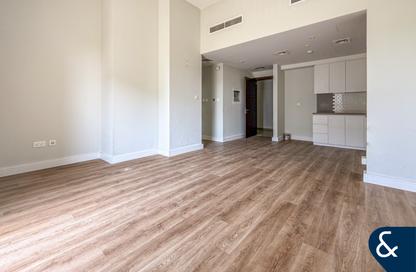 Apartment - 2 Bedrooms - 2 Bathrooms for sale in Jenna Main Square 2 - Jenna Main Square - Town Square - Dubai