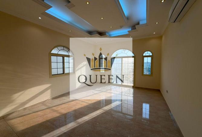 119481600 - Property Image 3
