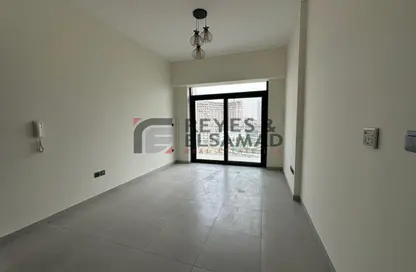 شقة - غرفة نوم - 2 حمامات للايجار في برج ريزيدنس 3 - ارجان - دبي