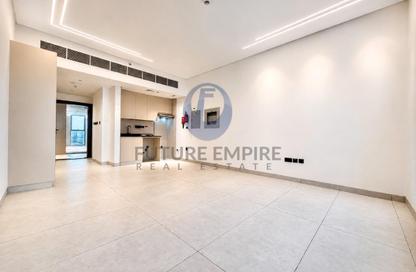 Apartment - 1 - 2 for rent in Ayhaco 7 - Jumeirah Garden City - Al Satwa - Dubai