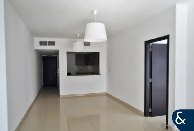 164593625 - Property Image 2