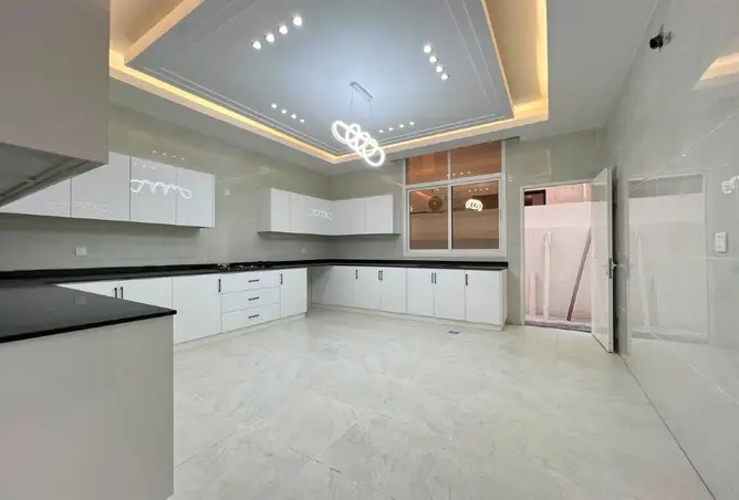 159668392 - Property Image 2