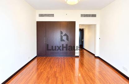 Apartment - 2 - 4 for sale in Green Lakes Towers 1 - Green Lakes Towers - JLT Cluster S - Jumeirah Lake Towers - Dubai Apartment - 2 - 4 for sale in Green Lakes Towers 1 - Green Lakes Towers - JLT Cluster S - Jumeirah Lake Towers - Dubai