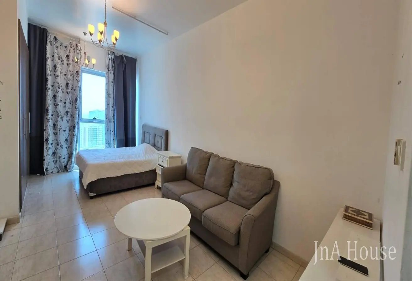 103703649 - Property Main Image