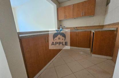 Apartment - Studio - 1 Bathroom for rent in Muwaileh 3 Building - Muwaileh - Sharjah