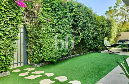 Villa - 4 Bedrooms for sale in Villa Lantana 1 - Villa Lantana - Dubai Science Park - Dubai