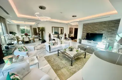 فيلا - 4 غرف نوم - 3 حمامات للبيع في لانتانا فيلا 1 - لانتانا فيلا - حديقة دبي العلميه - دبي