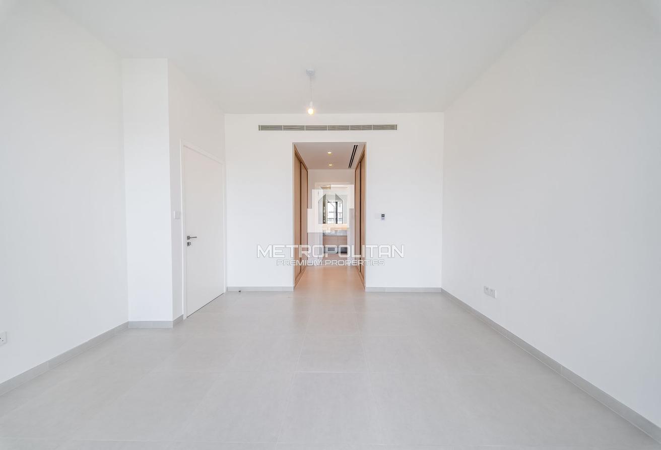 Spacious 4 BR+M | Landscaped Garden | End Unit photo 22