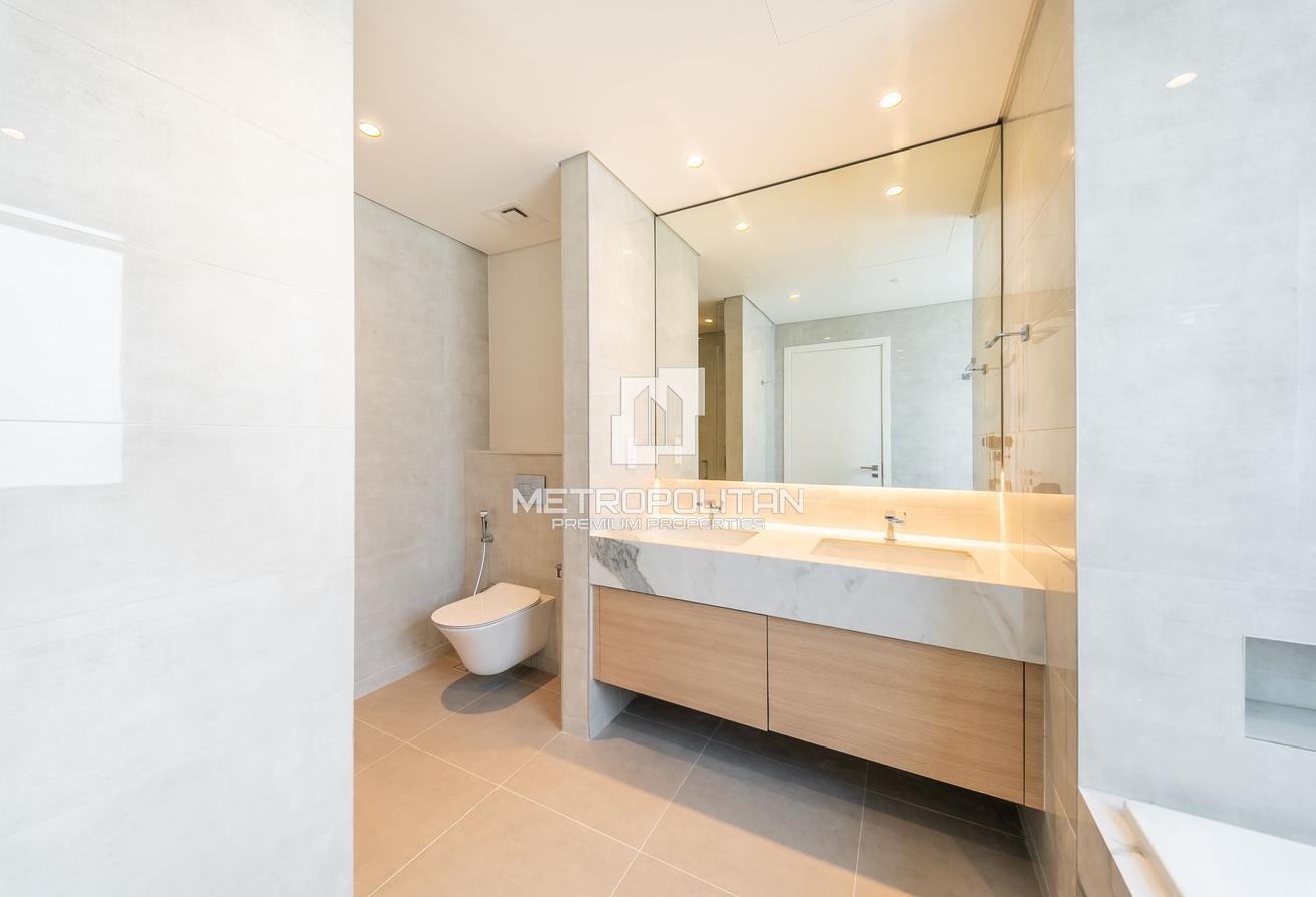 Spacious 4 BR+M | Landscaped Garden | End Unit photo 25