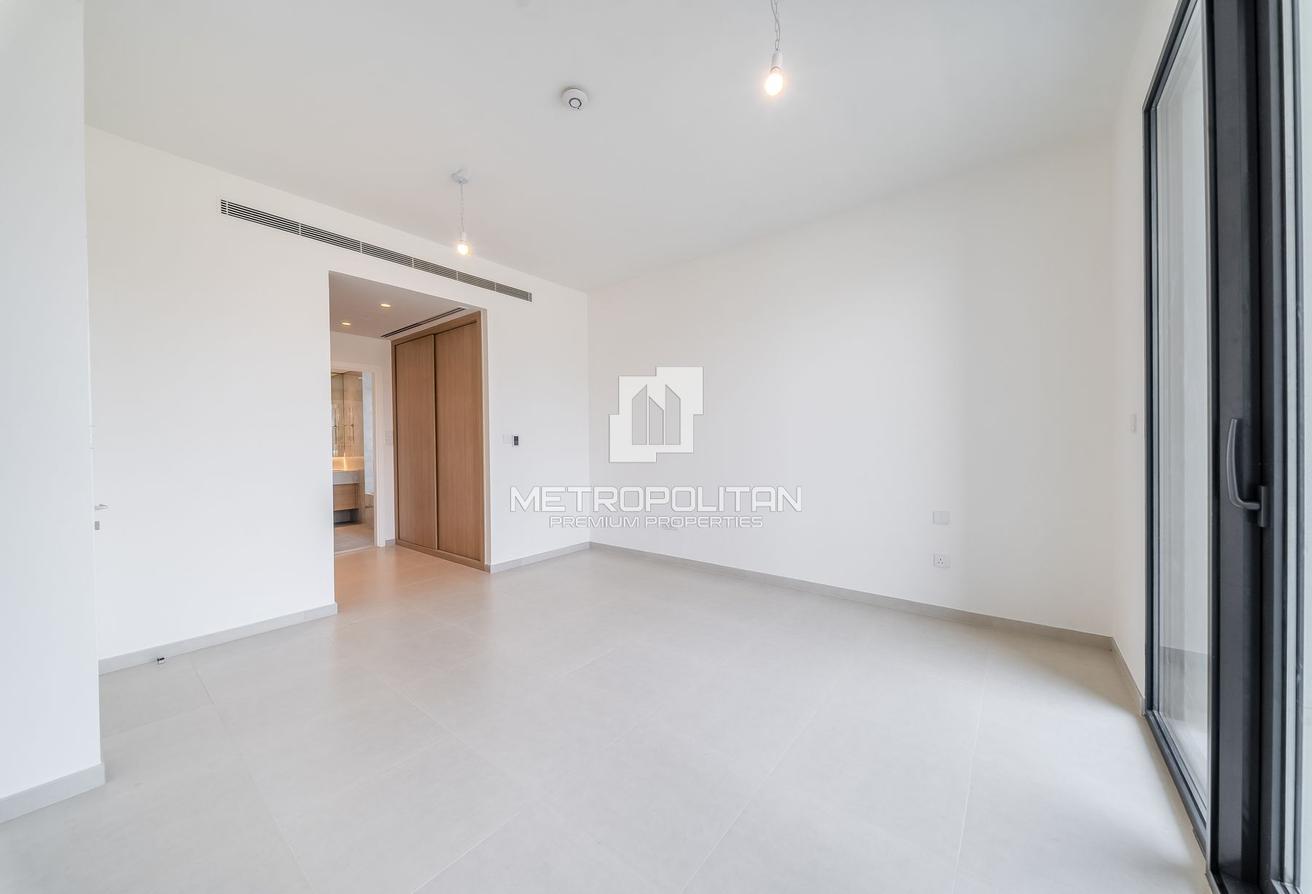 Spacious 4 BR+M | Landscaped Garden | End Unit photo 21