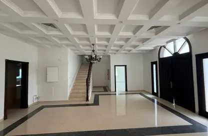 Villa - 5 Bedrooms - 6 Bathrooms for rent in Al Barsha - Dubai