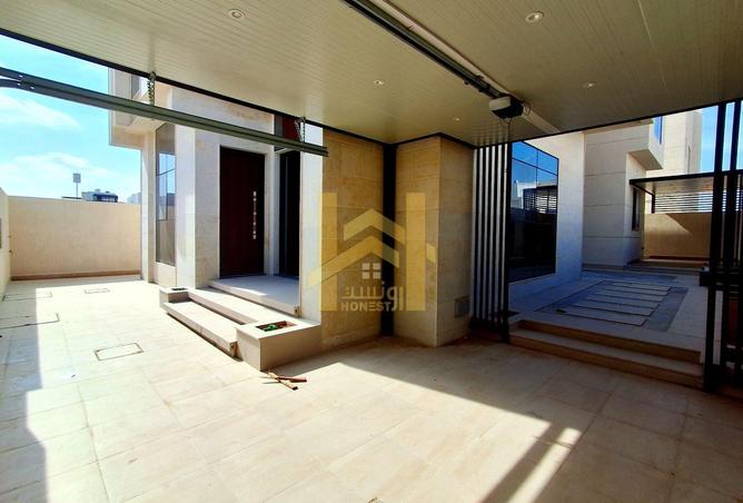 76171037 - Property Image 3