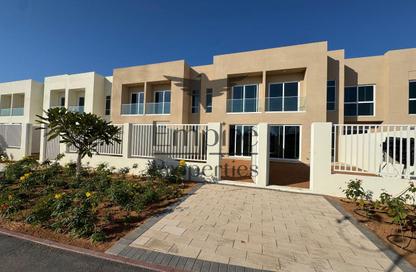 Townhouse - 2 - 3 for rent in Granada II - Granada - Mina Al Arab - Ras Al Khaimah