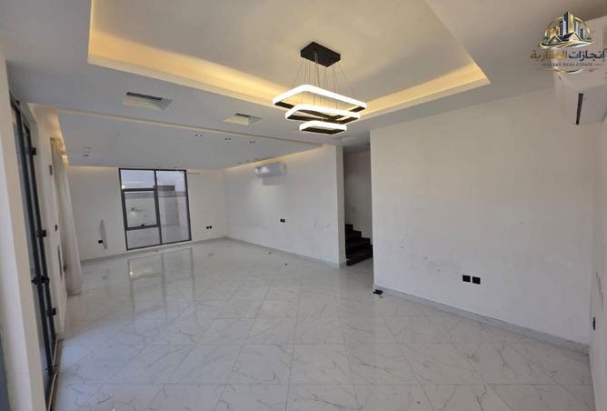 77365428 - صورة العقار 3